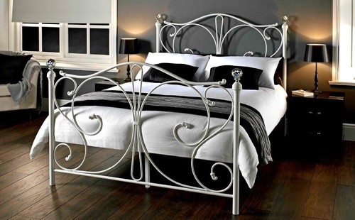 Bed mattress 4ft - 4ft, small